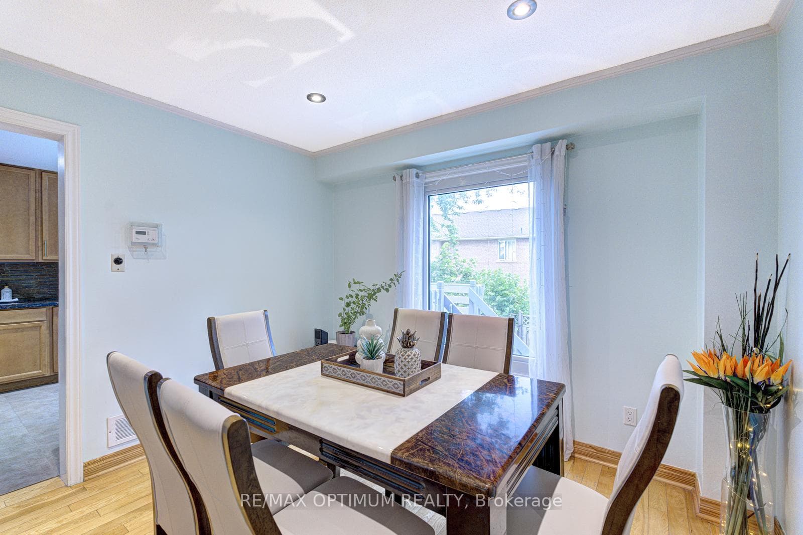 28 Stalbridge Avenue photo 13