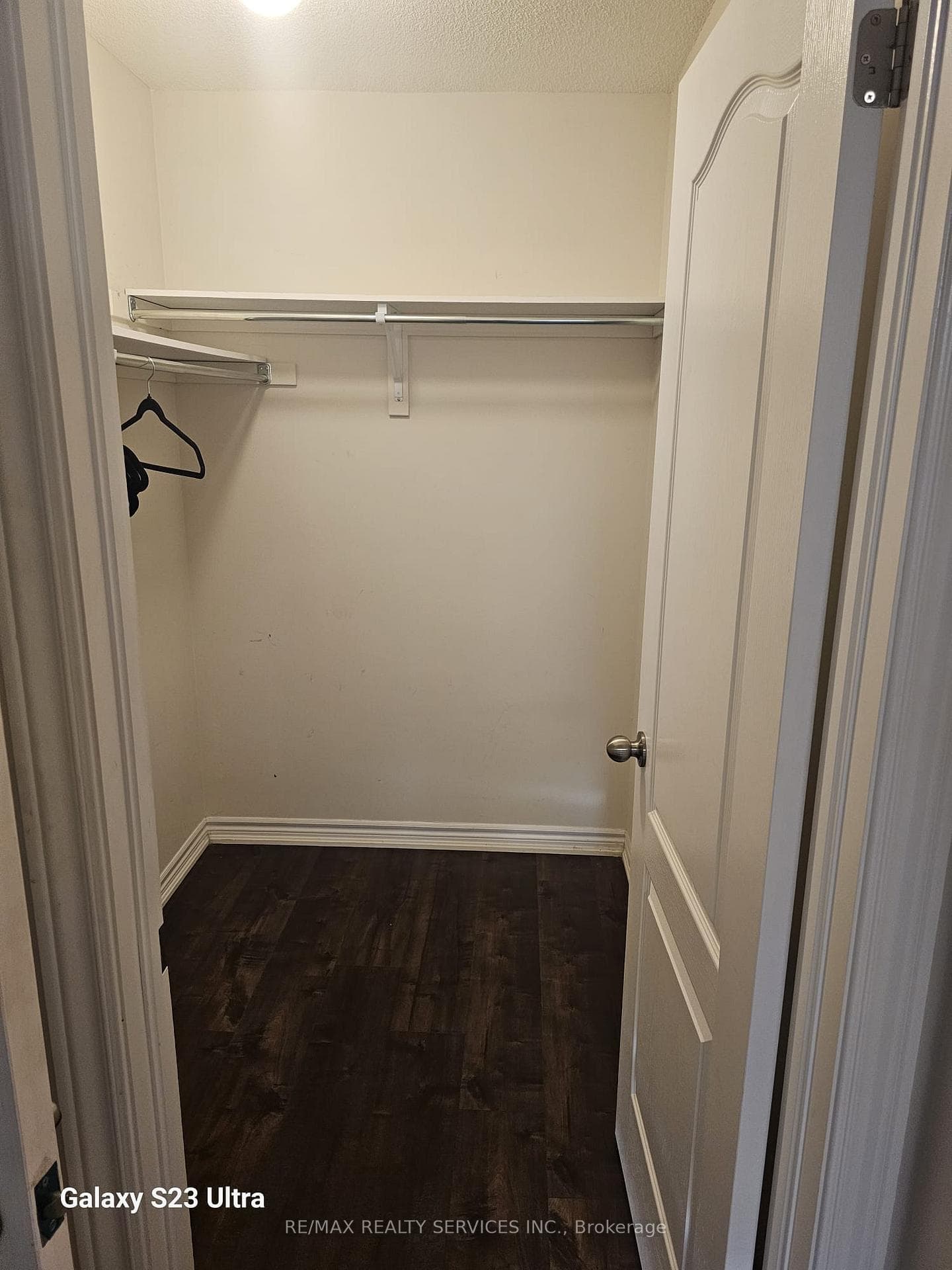7 Dawn Lane photo 18
