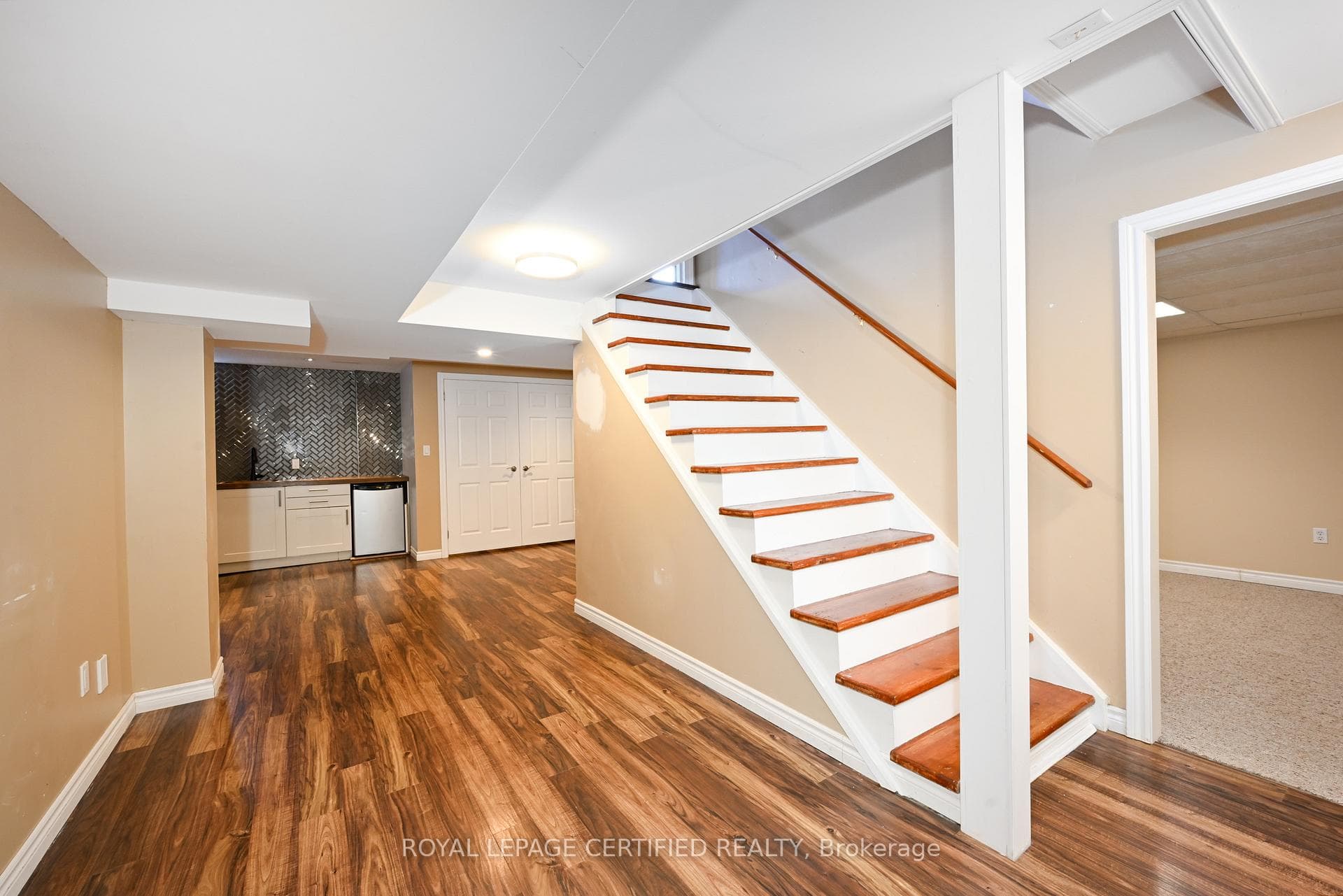 141 Olive Street photo 40