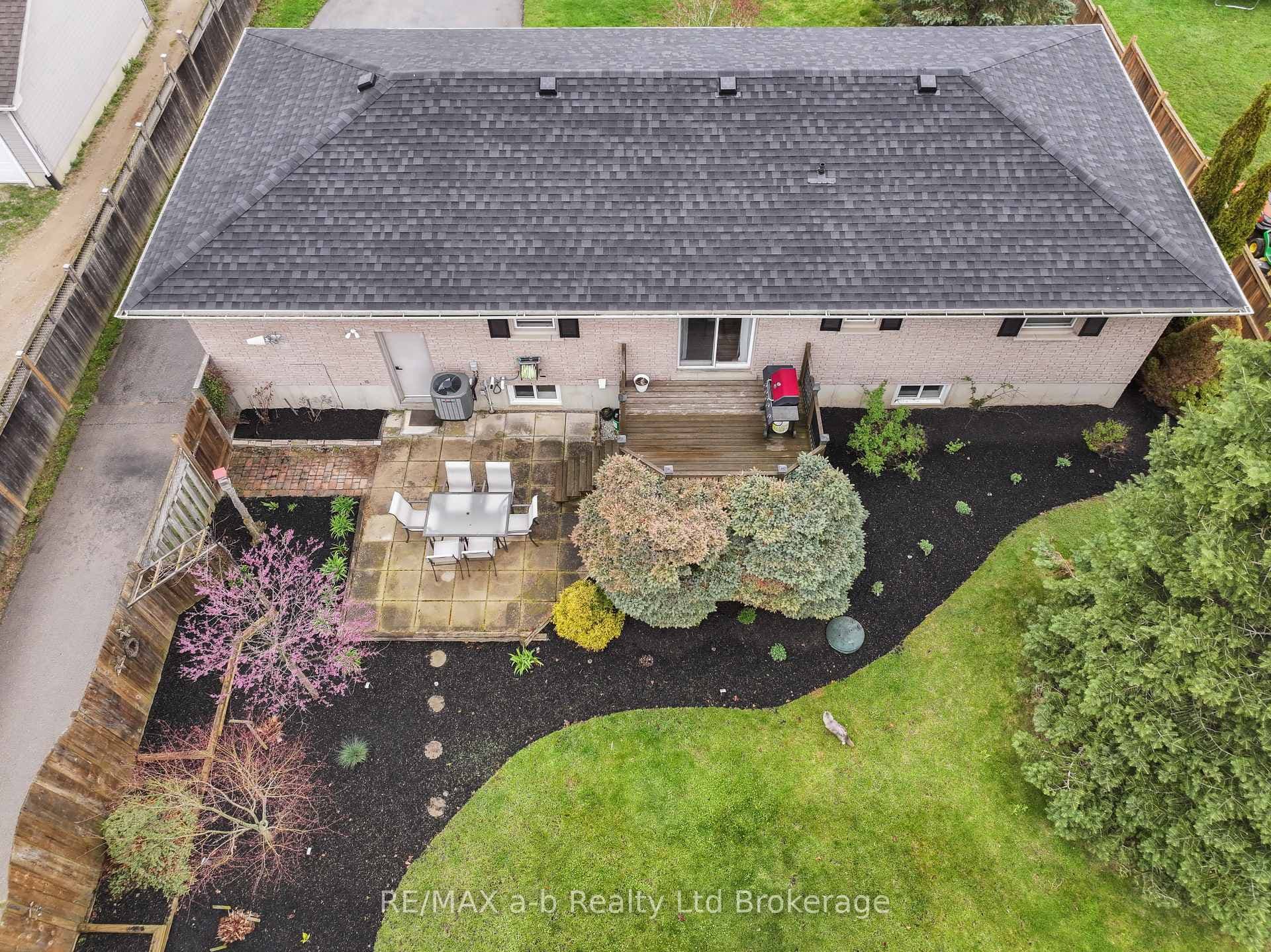 57185 Eden Line photo 8