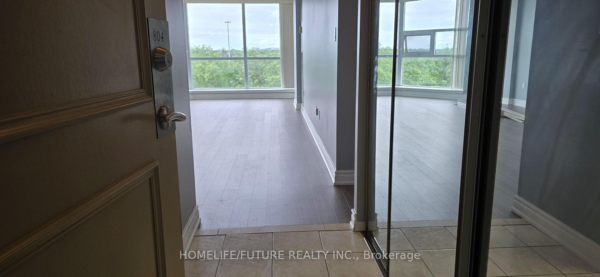 20 Dean Park Unit 804 photo 2
