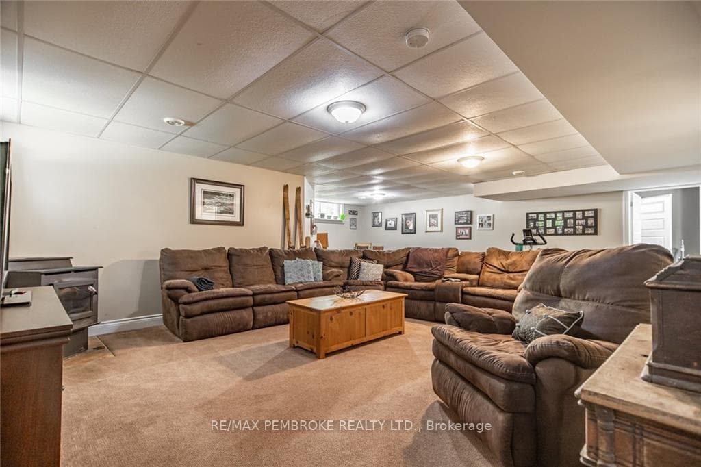 9 RAHNS Road photo 16