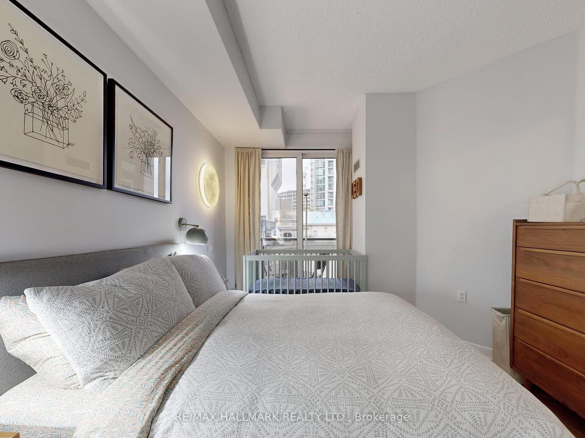 85 Bloor Street Unit 1403 photo 14