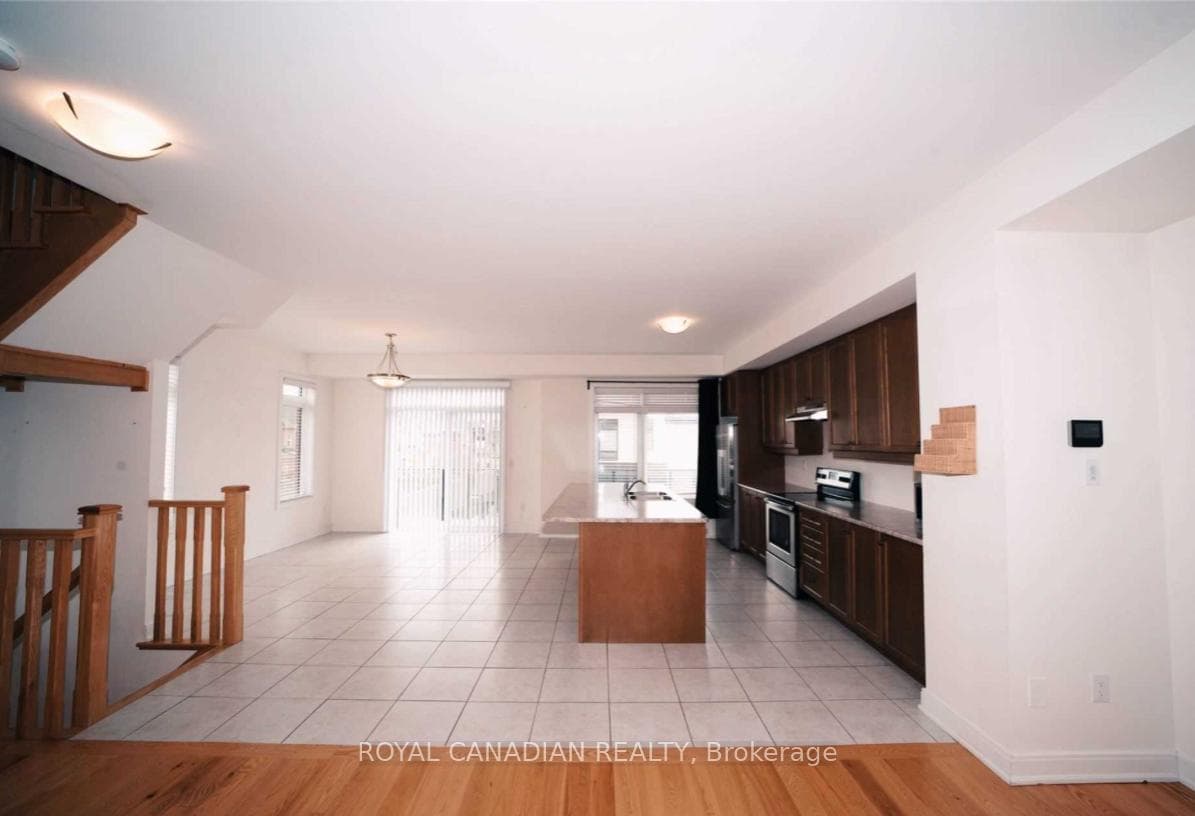 367 Veterans Drive Unit 2 photo 3