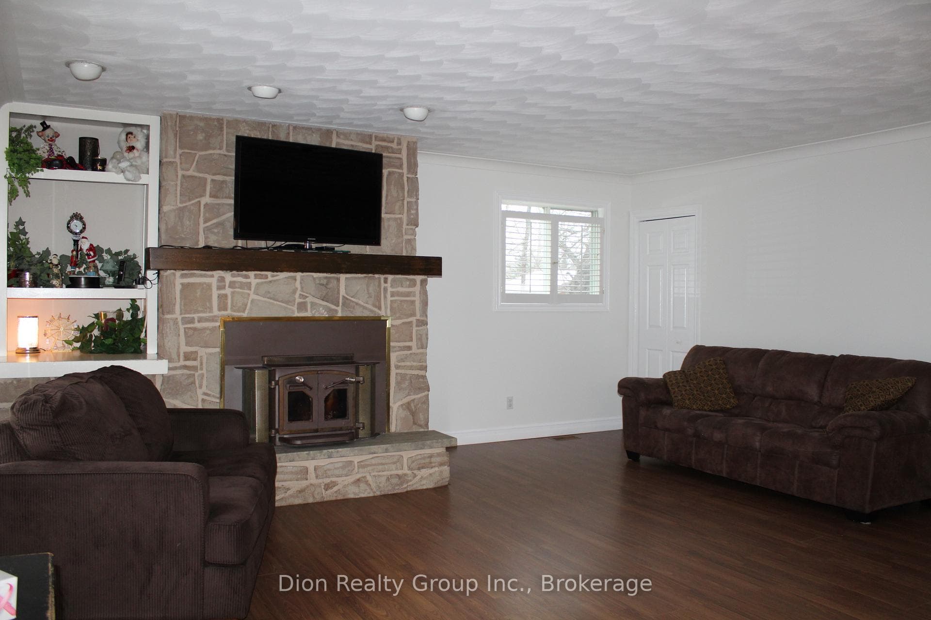 81 Wilson Avenue photo 10