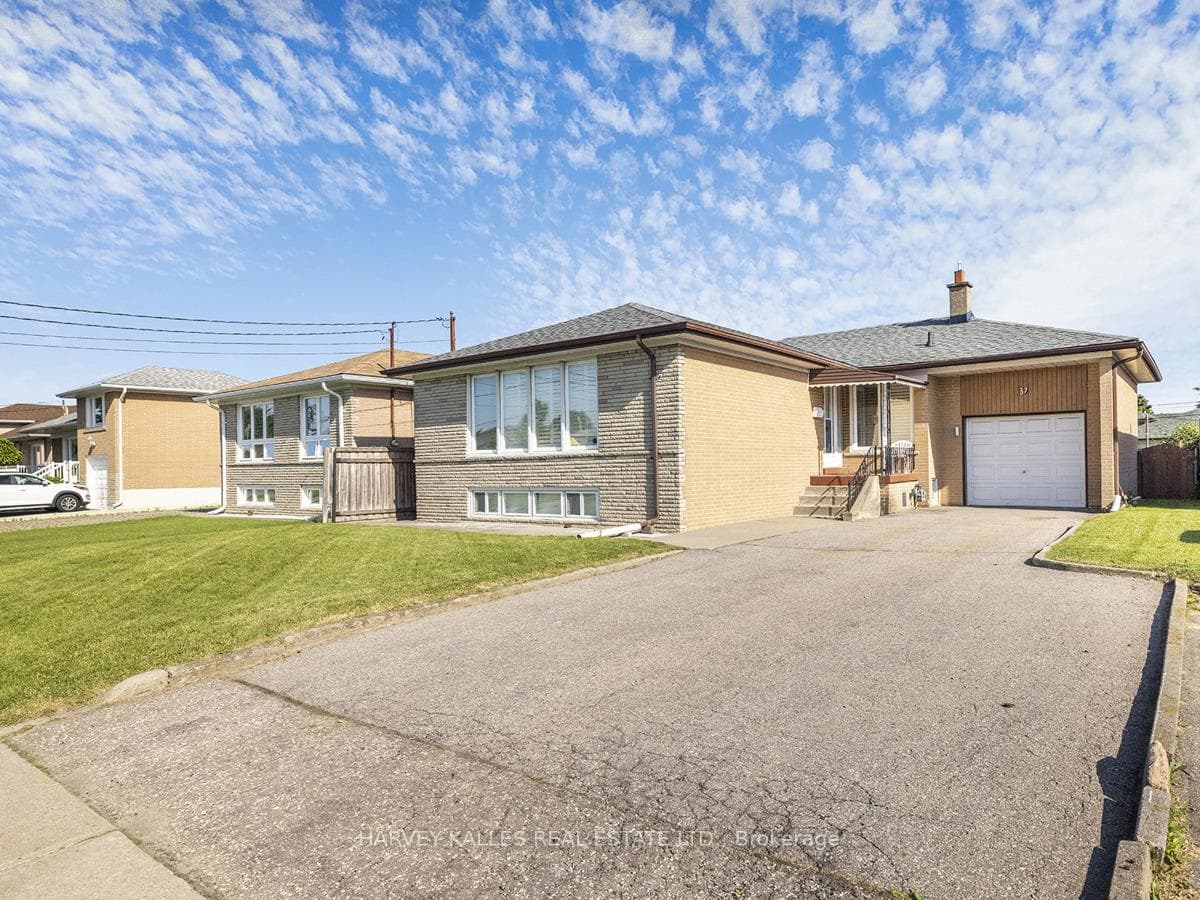 37 Sparrow Avenue photo 1