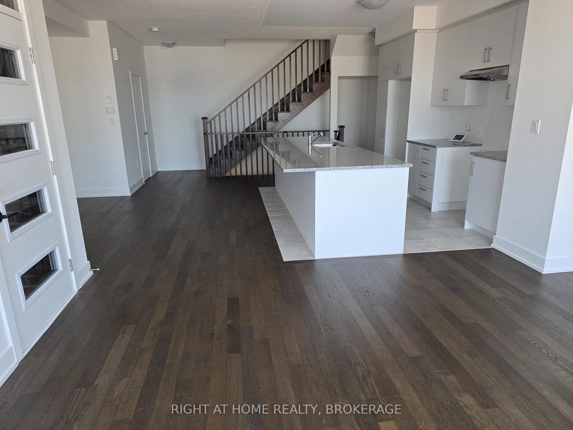 1282 Muller Lane photo 14