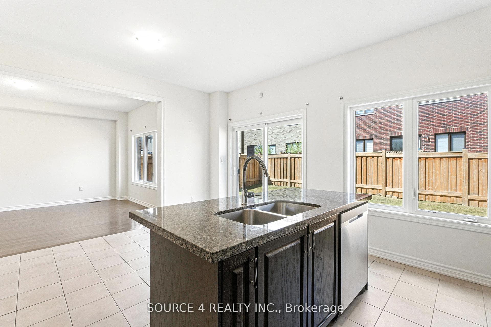 376 Danny Wheeler Boulevard photo 15