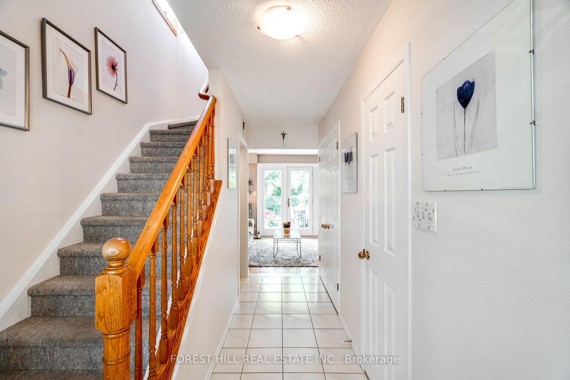 63 Hollyberry Trail photo 7