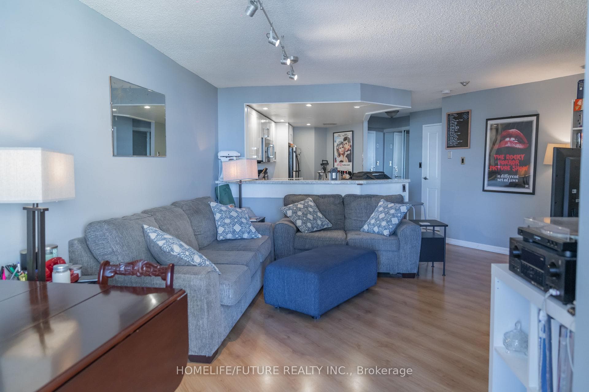 77 Maitland Place Unit 1004 photo 11
