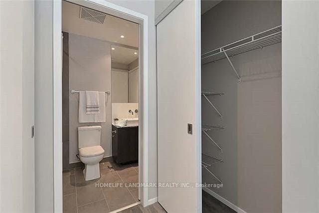 159 Dundas Street Unit 2404 photo 12