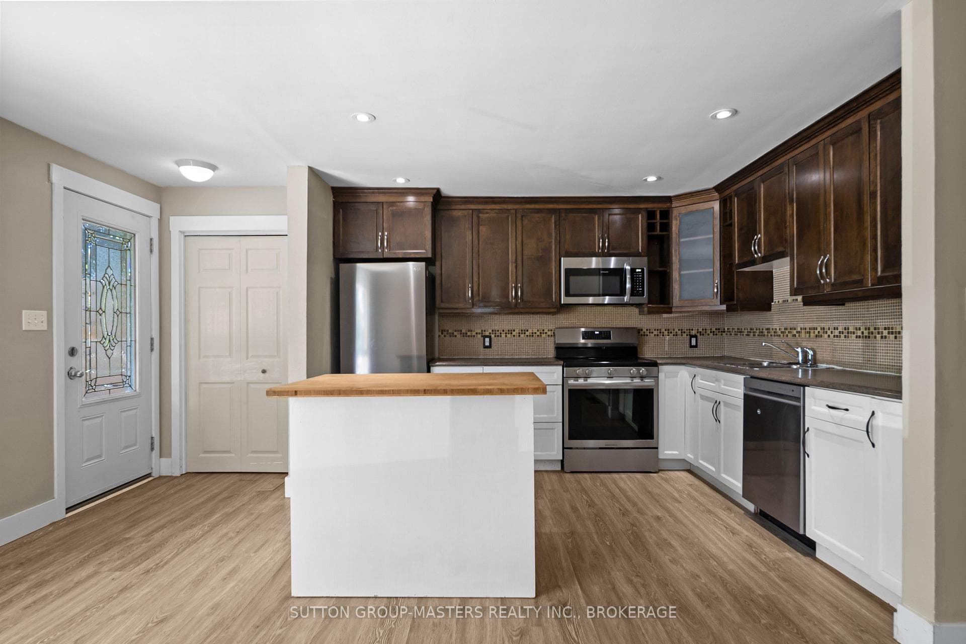 46 Morden Crescent photo 8