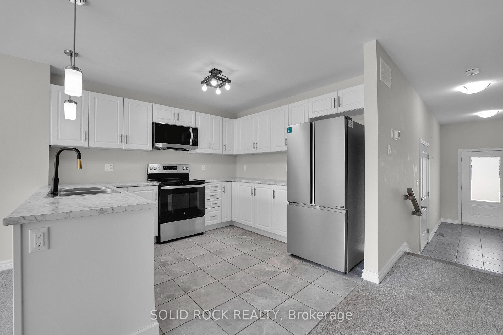 82 O'Donovan Drive photo 7