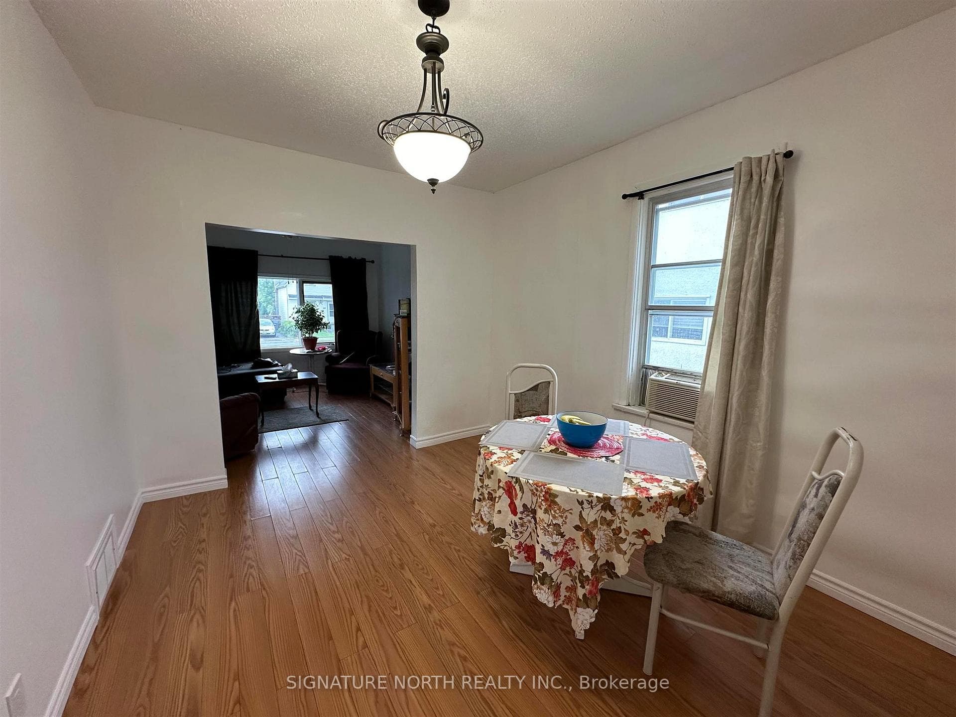 228 Brock Street photo 17