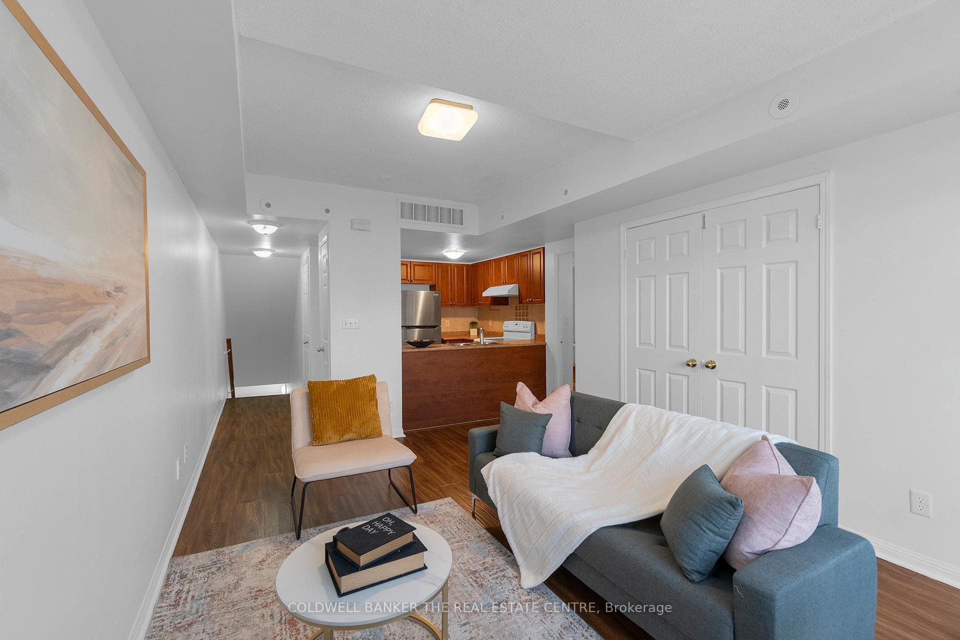 3047 Finch Avenue Unit 2057 photo 9