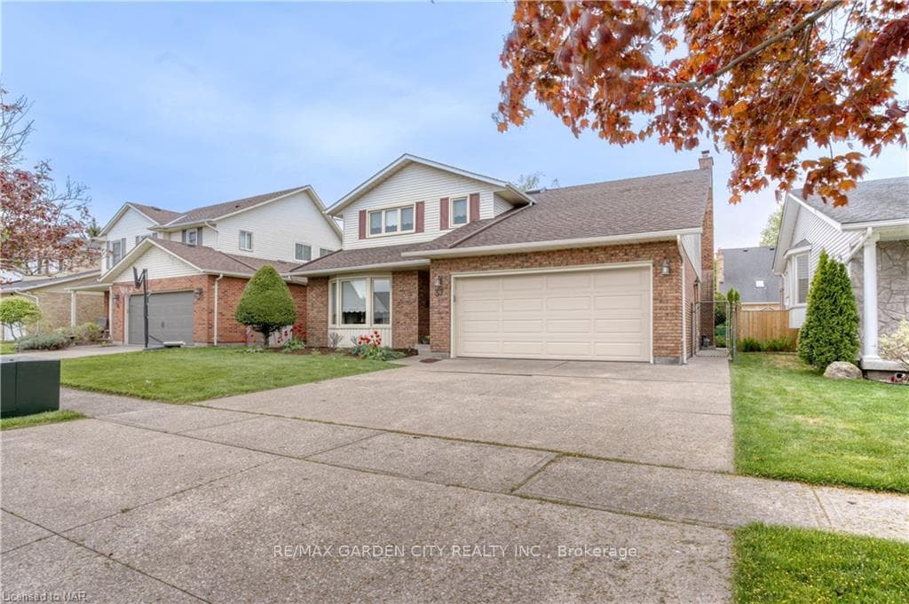 37 Cole Farm Boulevard photo 2