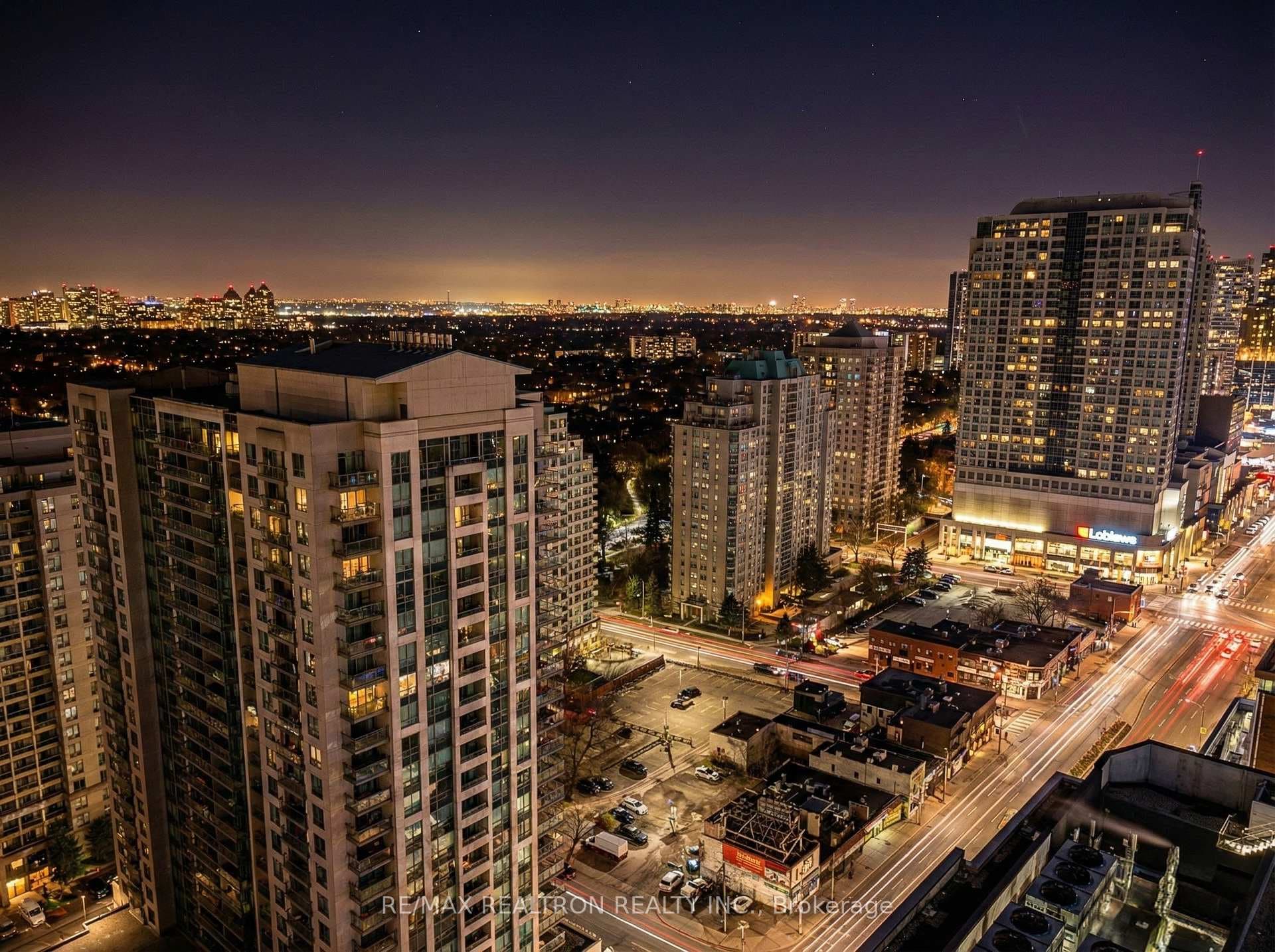 15 Ellerslie Avenue Unit 2611 photo 9