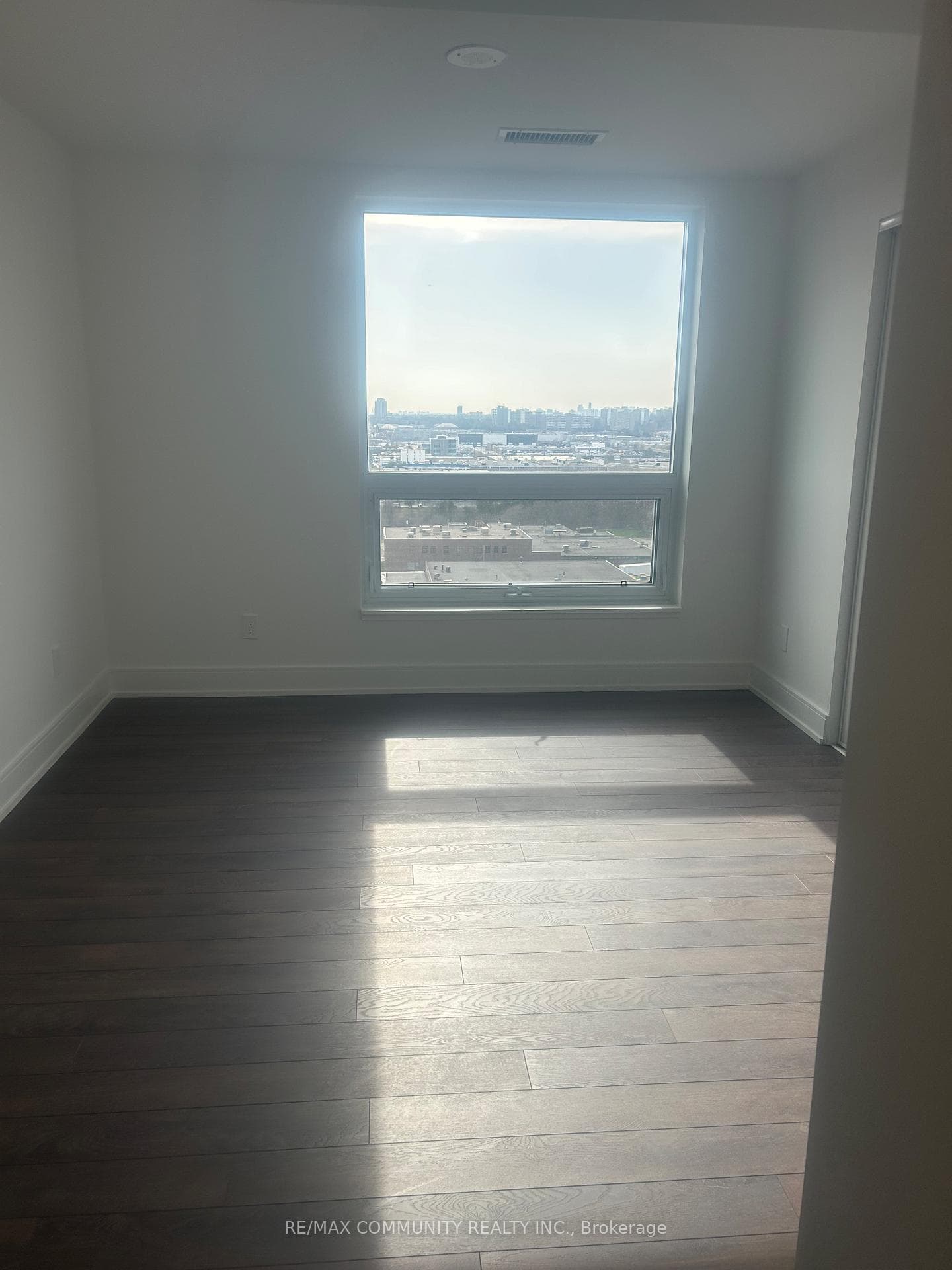 1350 Ellesmere Road Unit 1214 photo 10