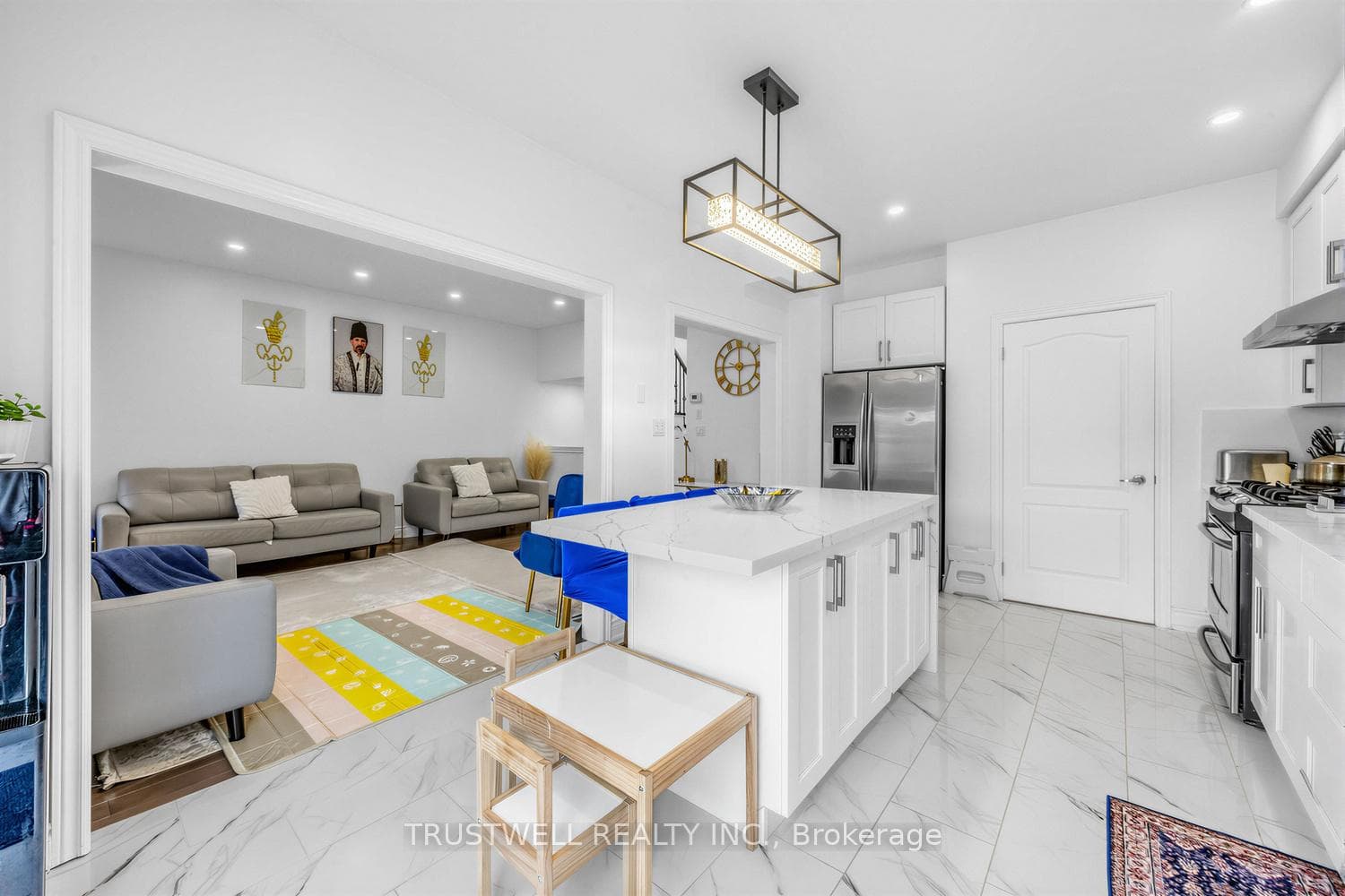 3 Waldron Court photo 9