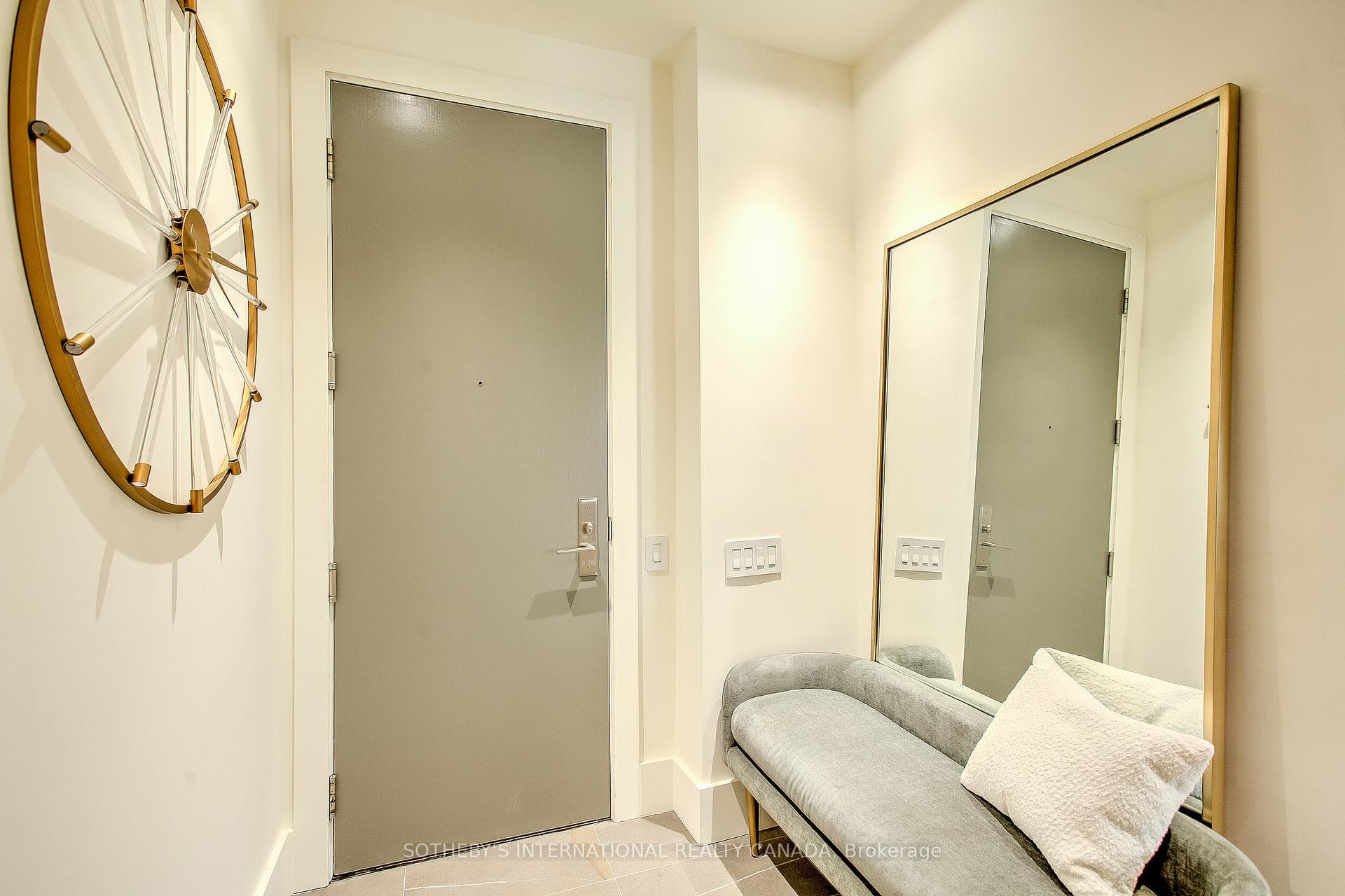20 Blue Jays Way Unit 2101 photo 31