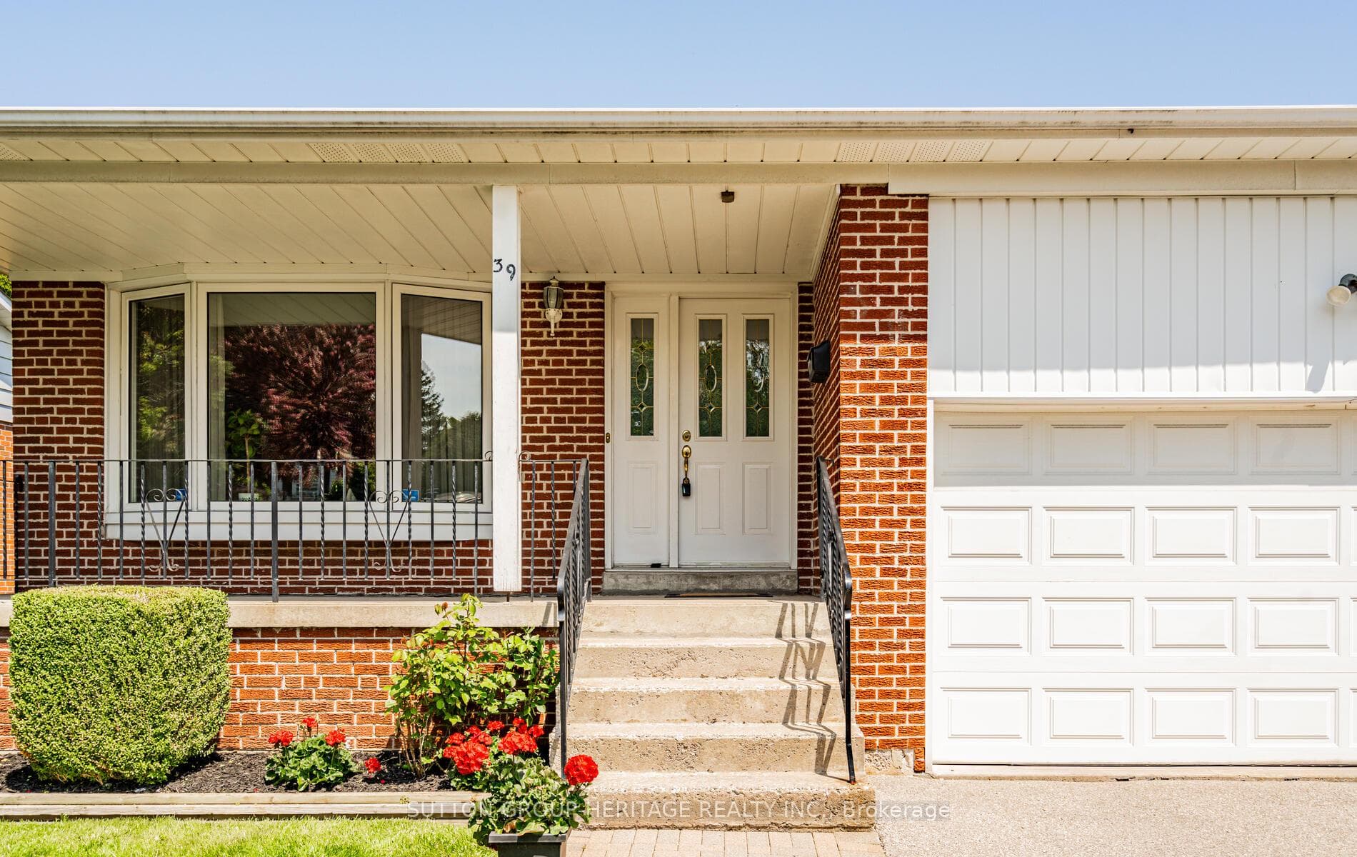 39 Silversted Drive photo 3