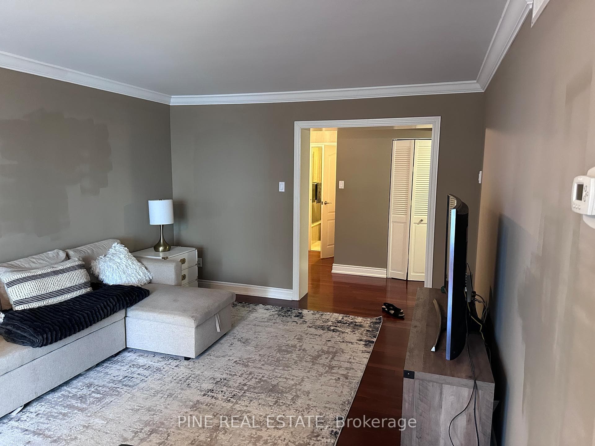 55 Harbour Square Unit 1317 photo 6