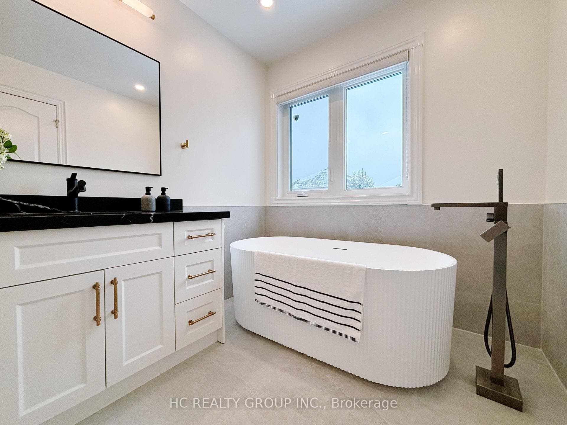 43 Sedgeway Heights photo 29