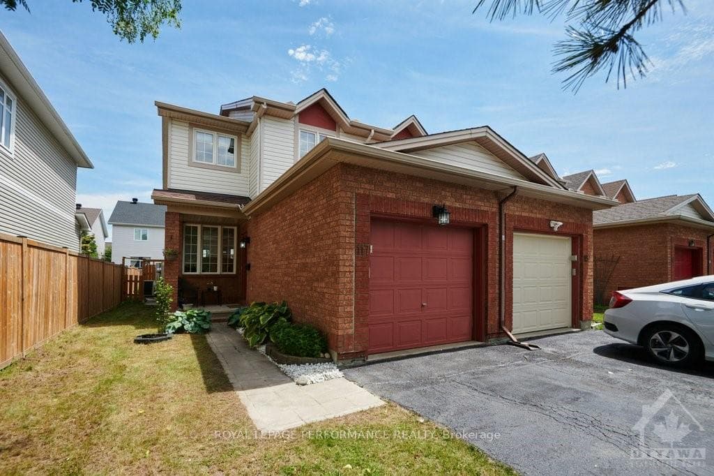 117 DUNTROON Circle photo 1