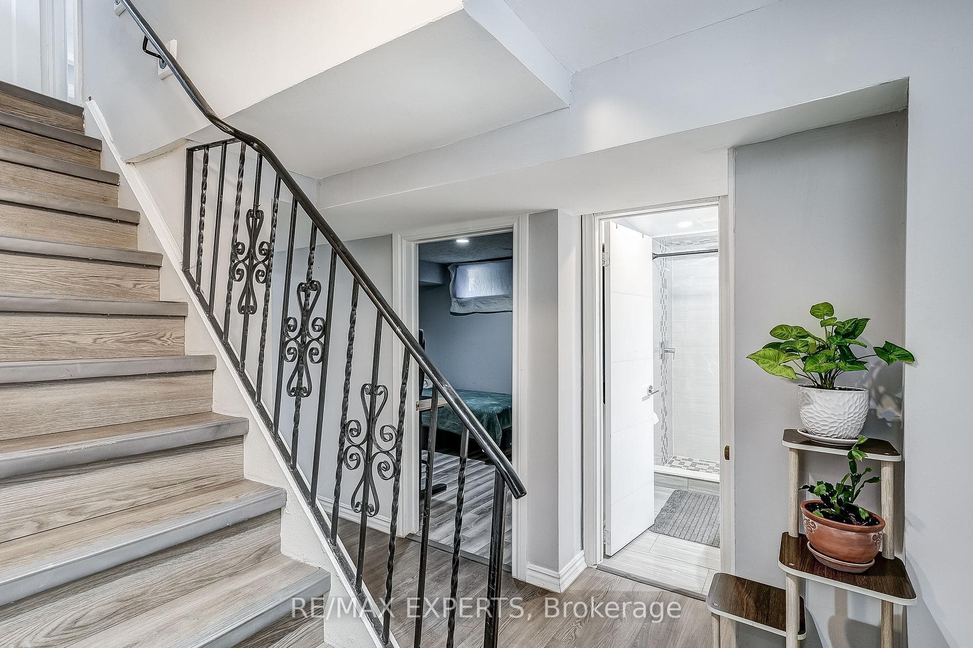 31 Shalom Crescent photo 28