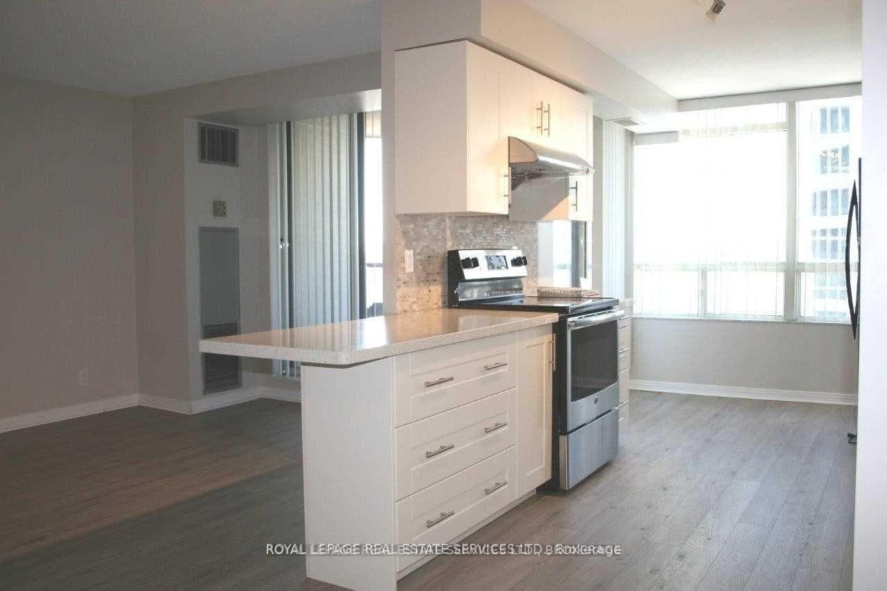 1 Aberfoyle Crescent Unit 1109 photo 18