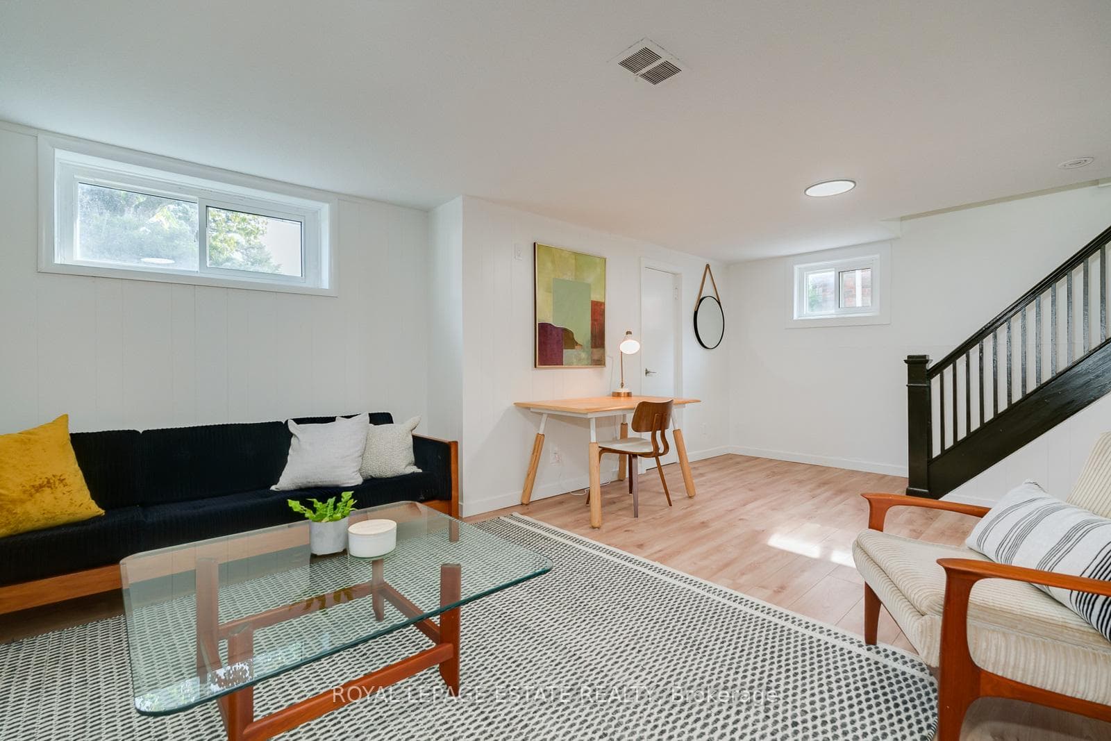 72 Fishleigh Drive photo 32