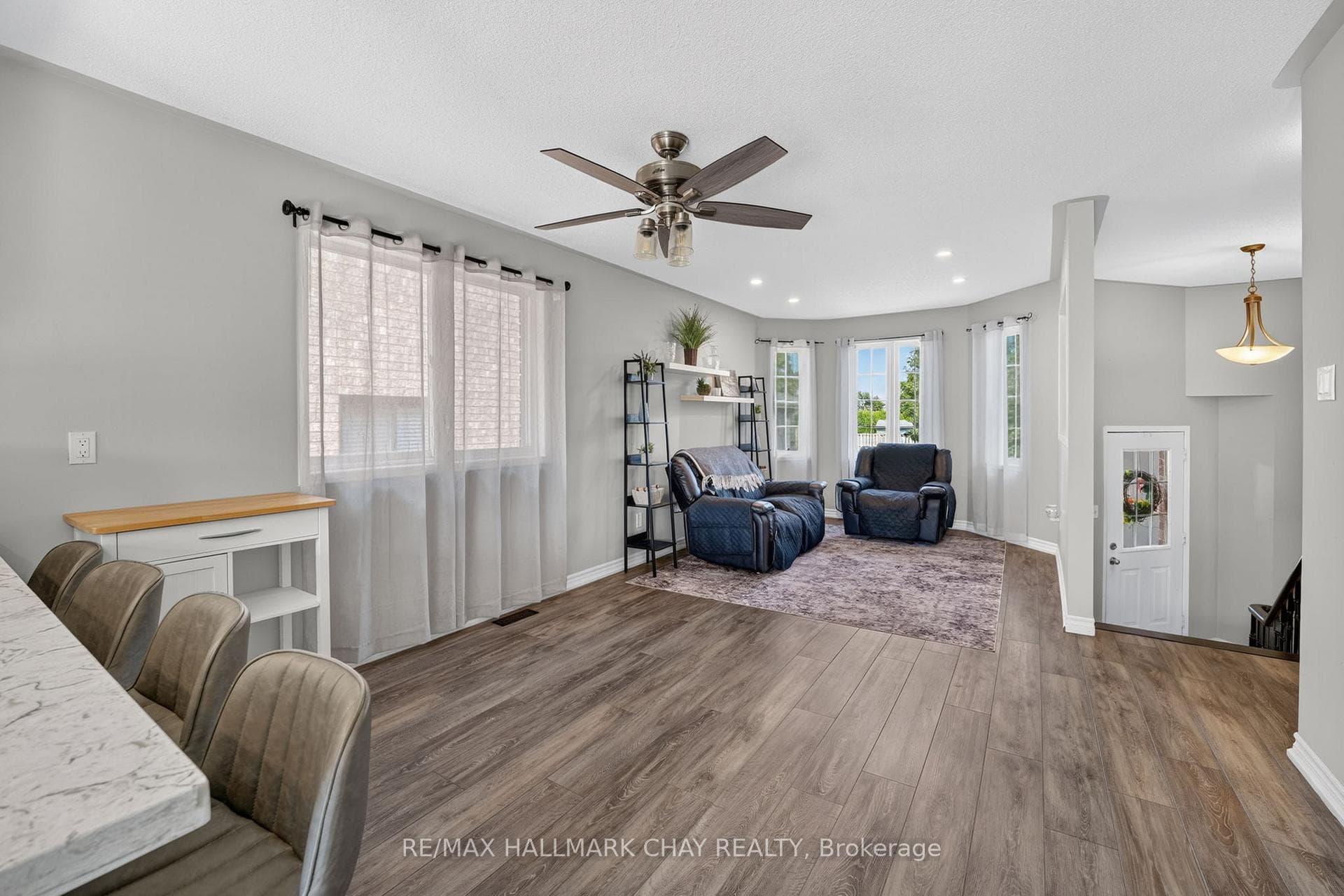 41 Hodgson Drive photo 9