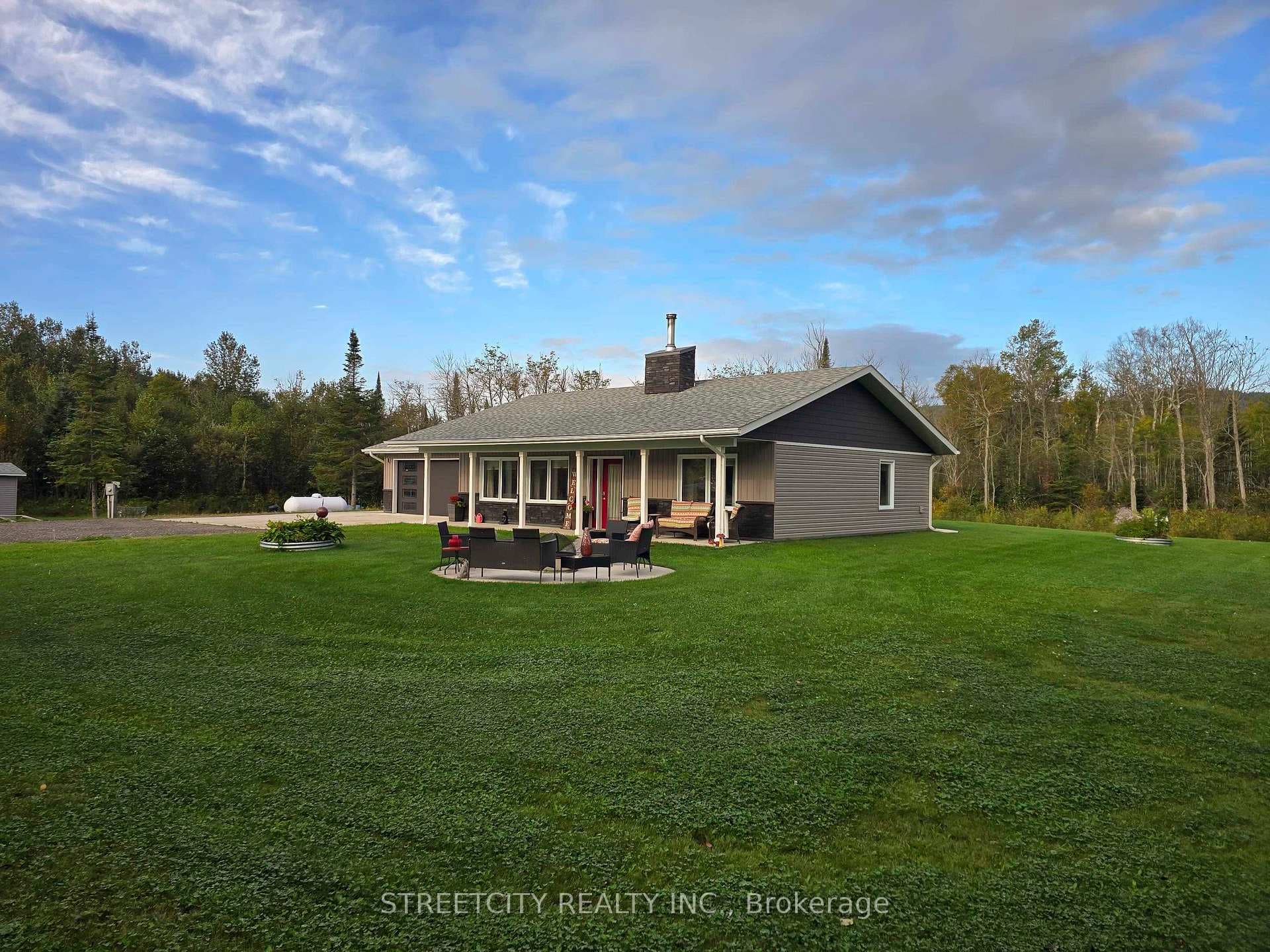 5663 Highway 61 photo 6