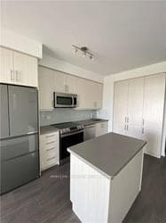 75 Oneida Crescent Unit 1105 photo 2