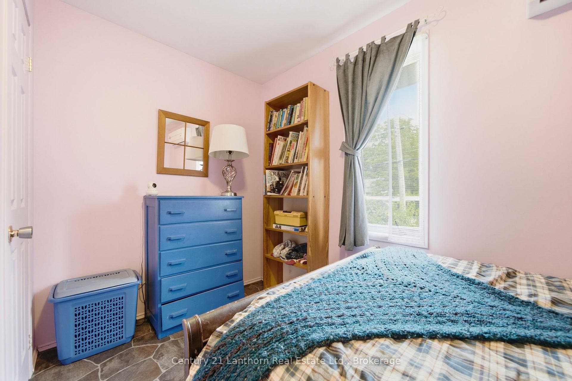 89 Gordon Street photo 39