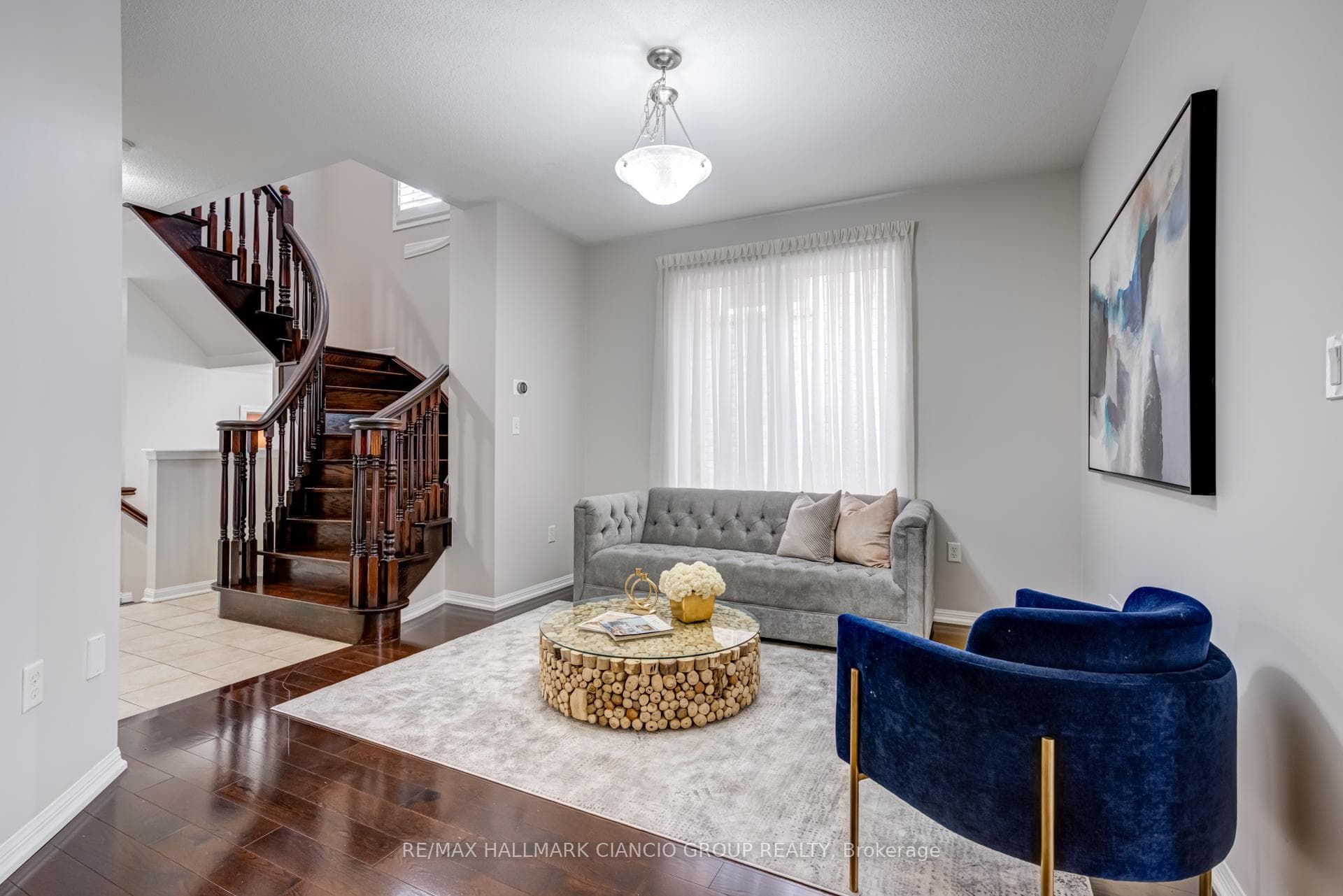 115 Ina Lane photo 5