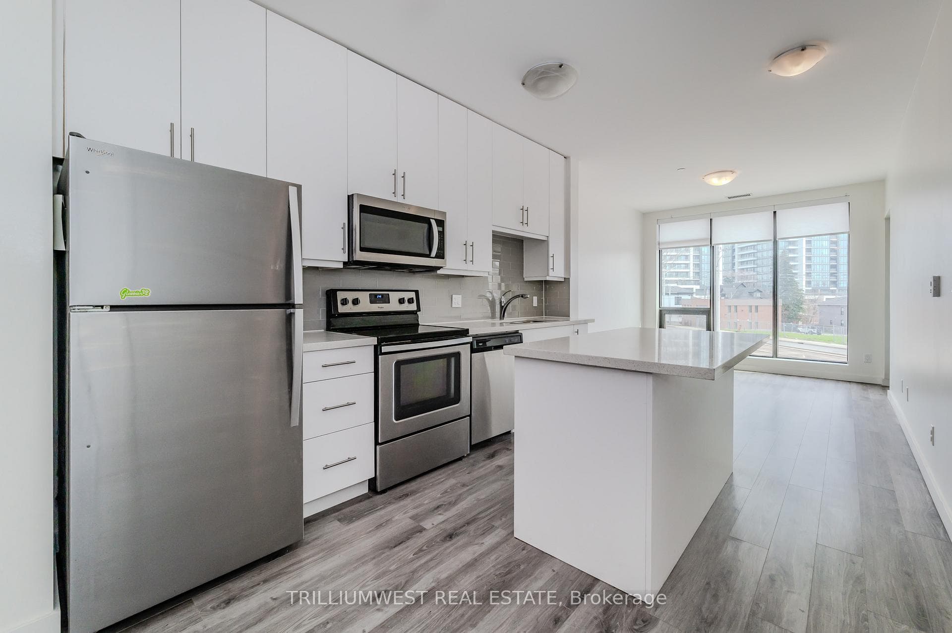 690 King Street Unit 208 photo 13