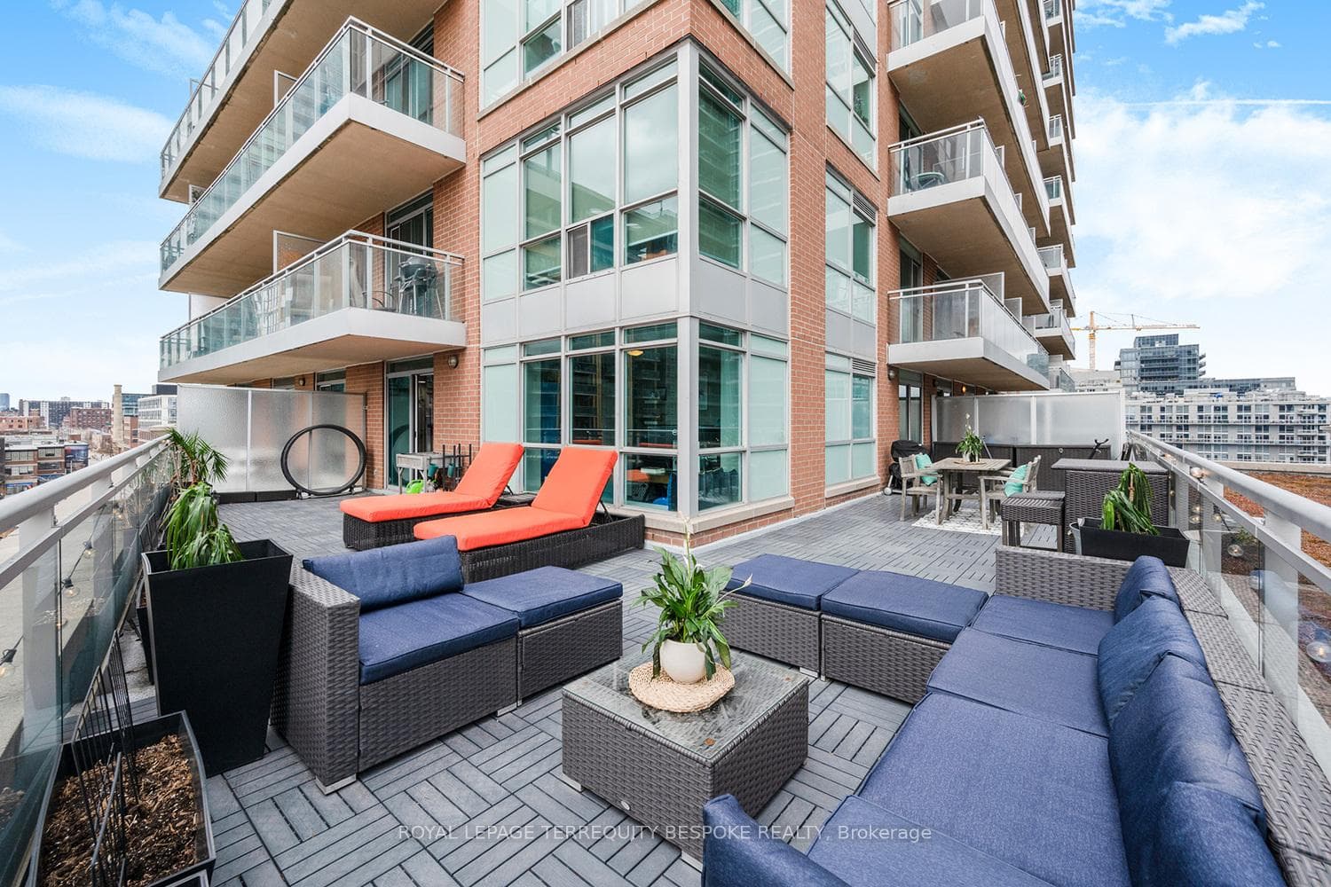 50 Lynn Williams Street Unit 604 photo 1