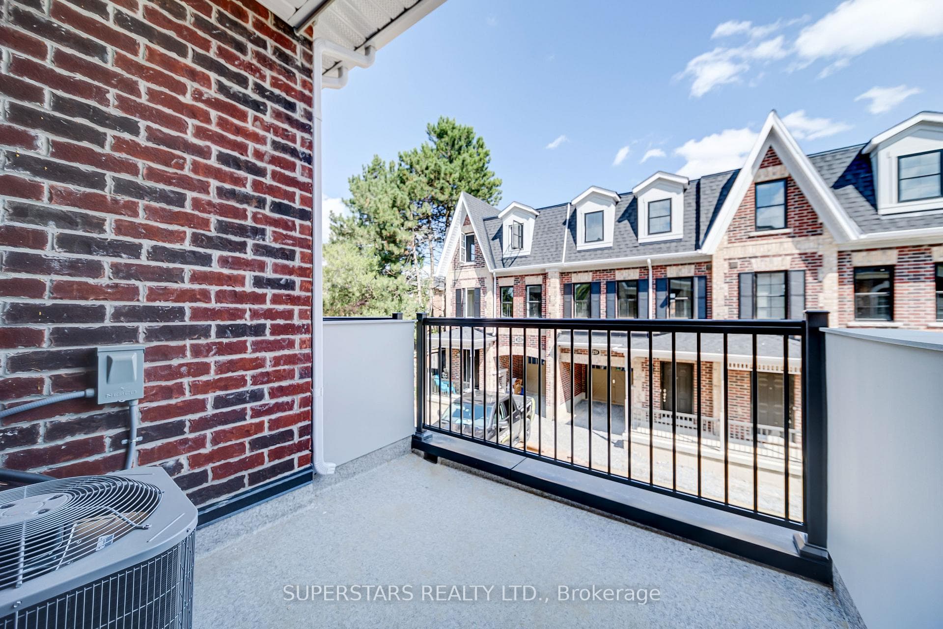 9813 Keele Street Unit Lot 2 photo 17