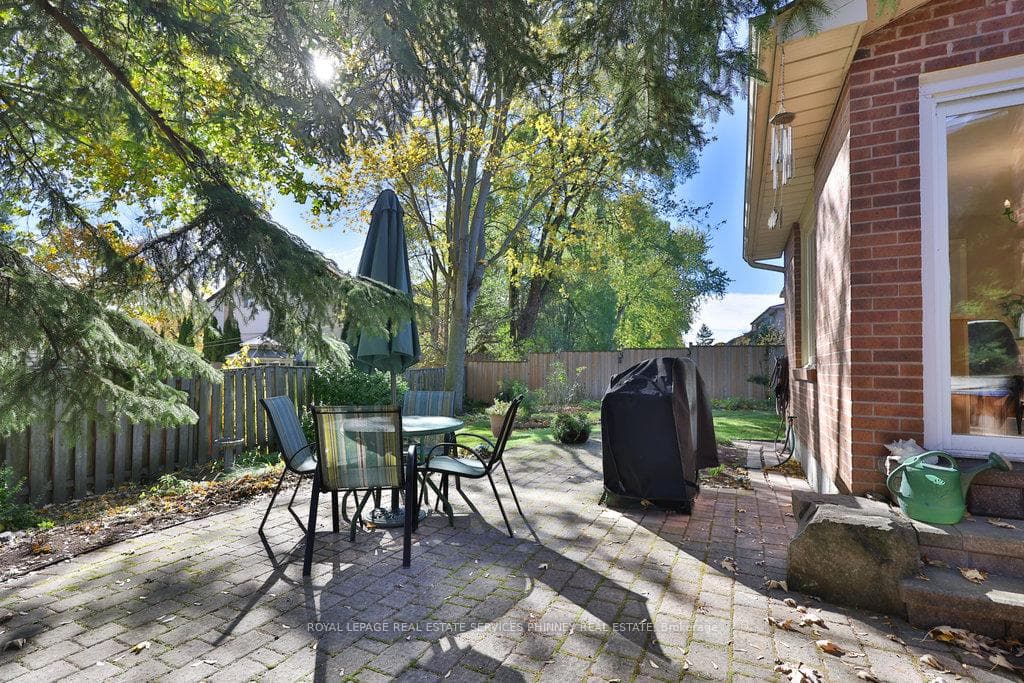 700 Fieldstone Road photo 41