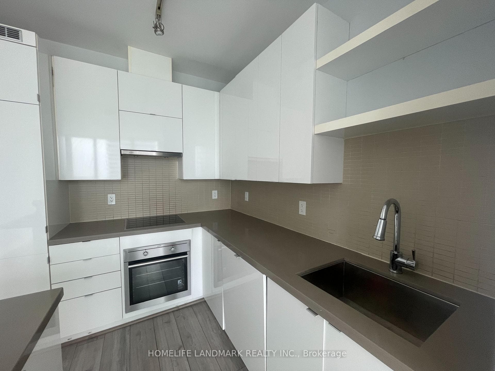 59 Annie Craig Drive Unit 3606 photo 6