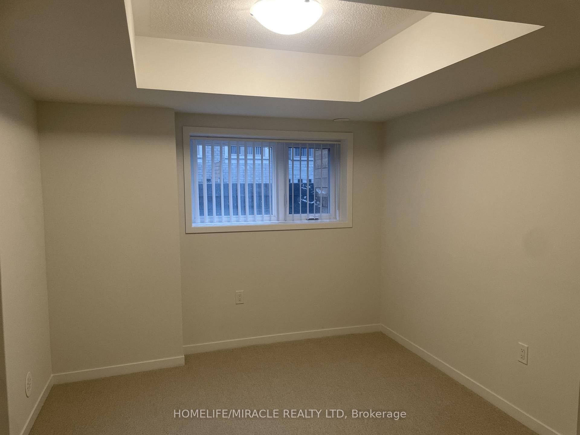 141 Honeycrisp Crescent Unit 189 photo 12
