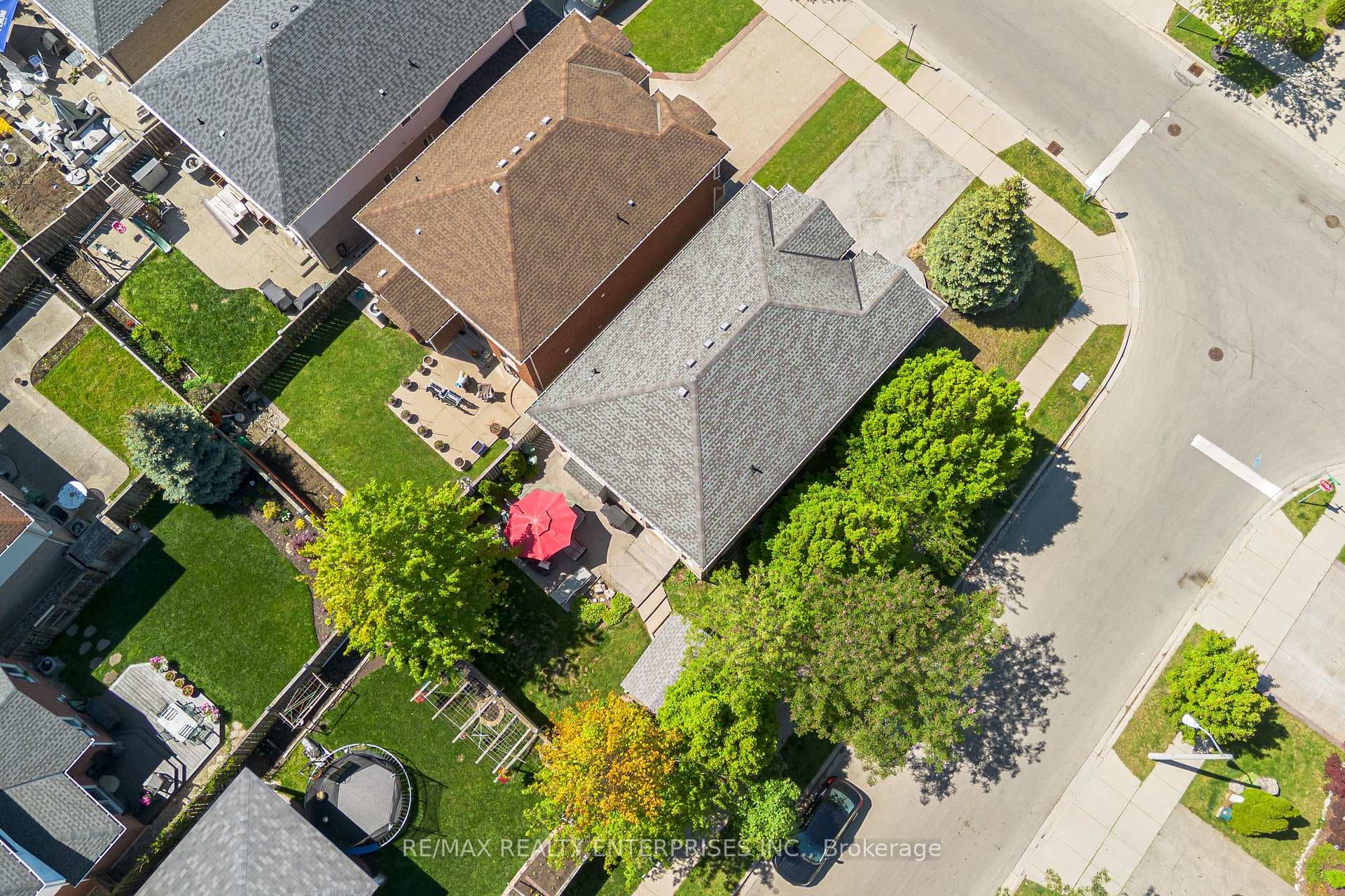 444 Dicenzo Drive photo 1