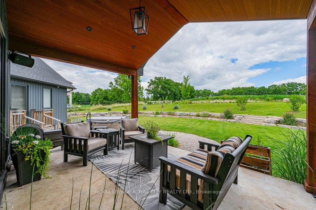 1209 Village Road photo 34