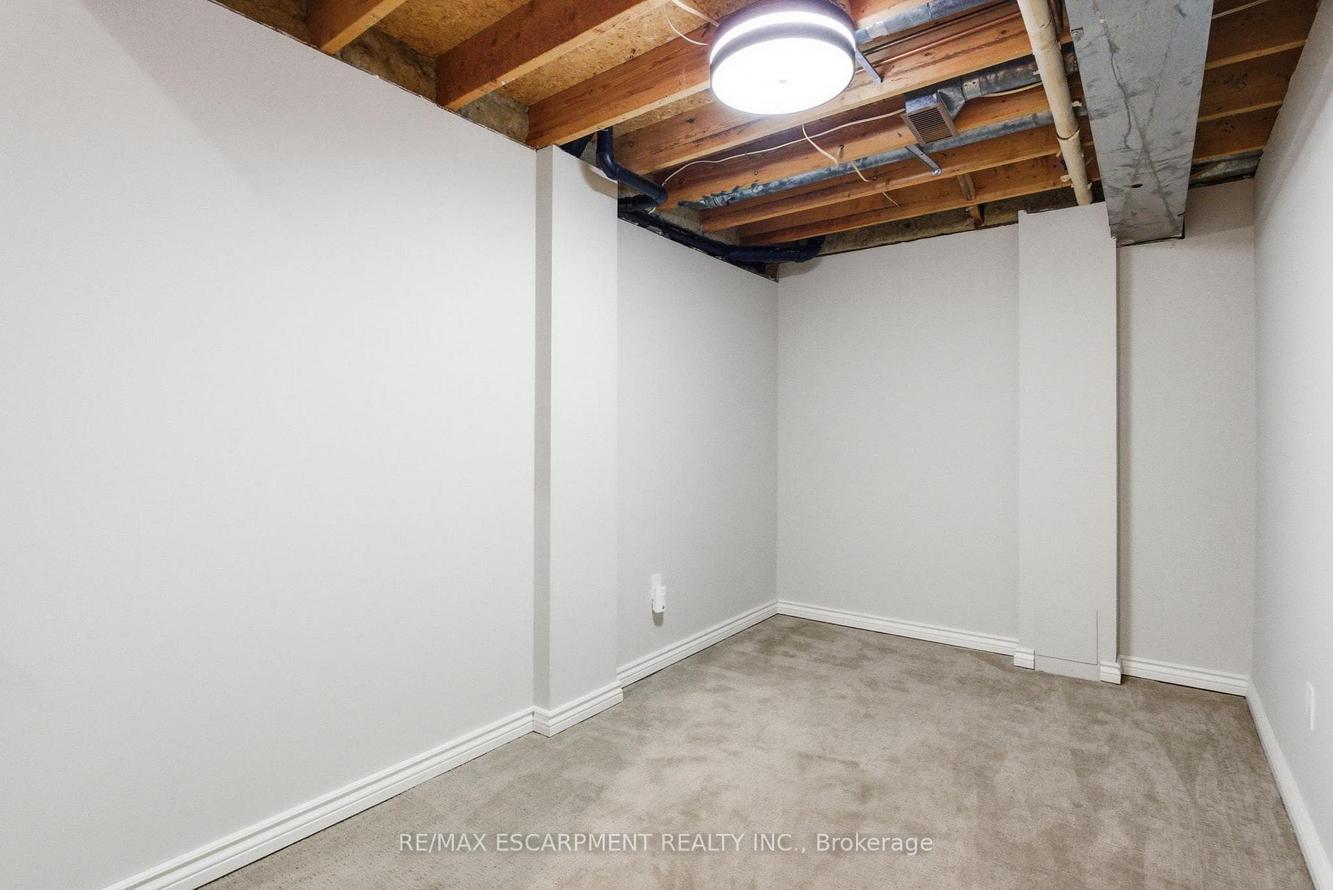 255 Mount Albion Road Unit 43 photo 22