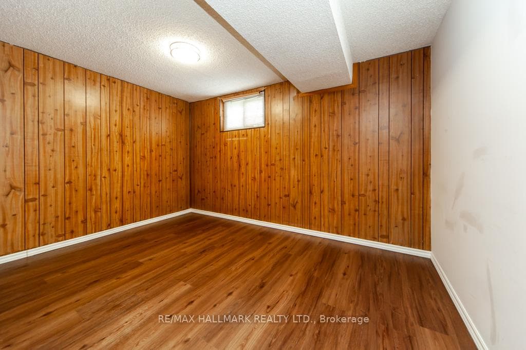 86 Snowood Court photo 22