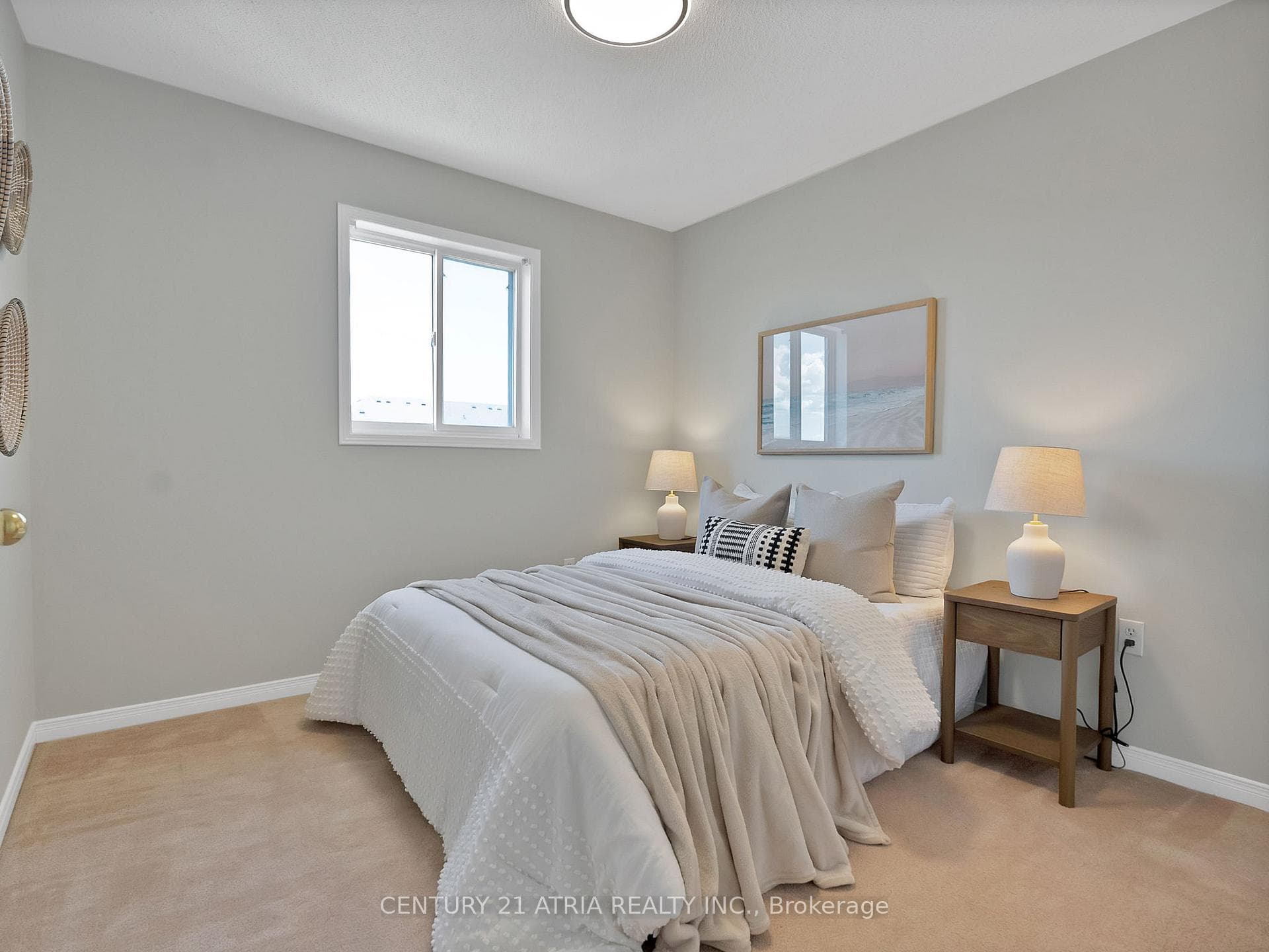 143 Baywell Crescent photo 31
