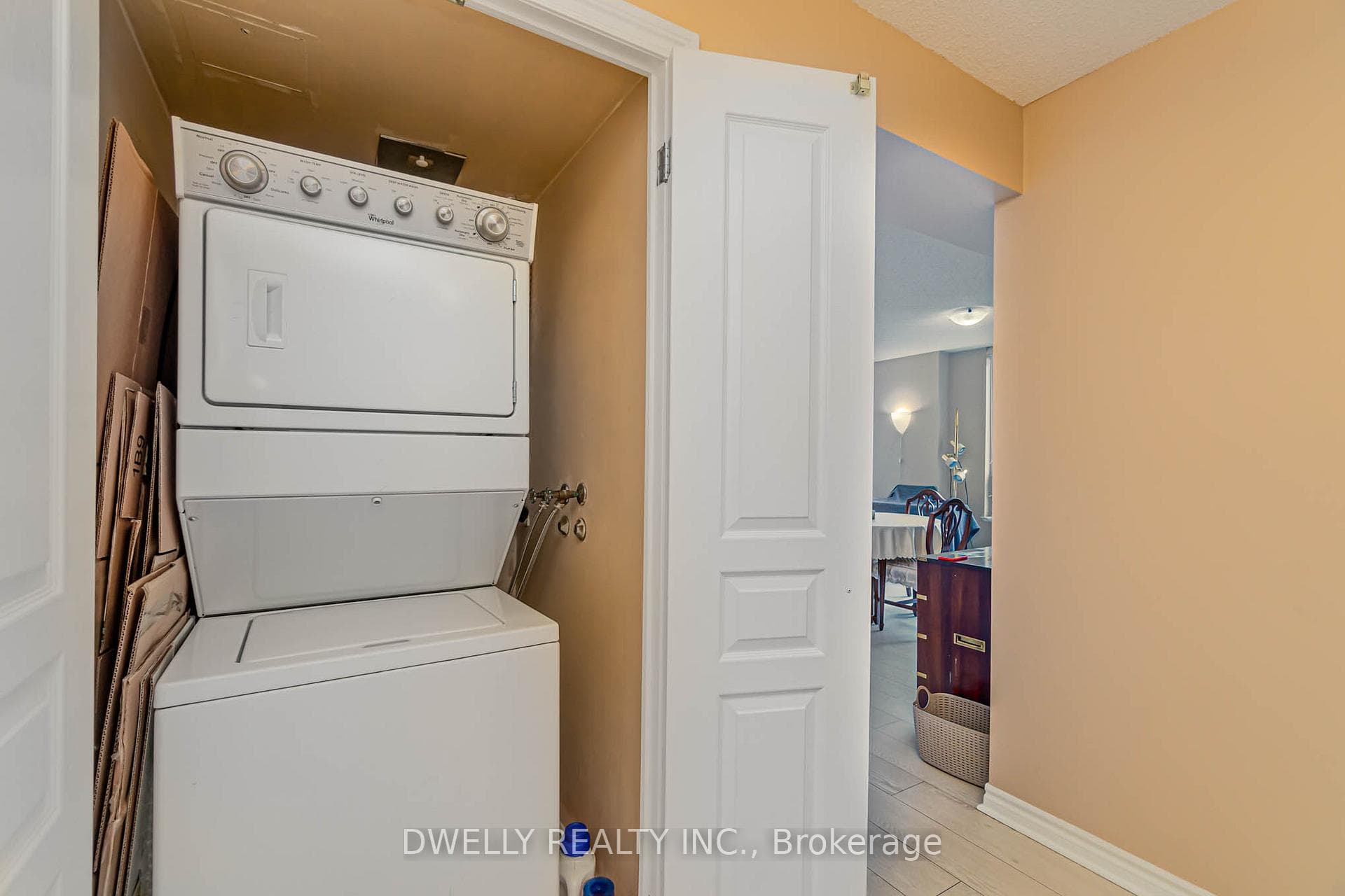 801 Bay Street Unit 1706 photo 21