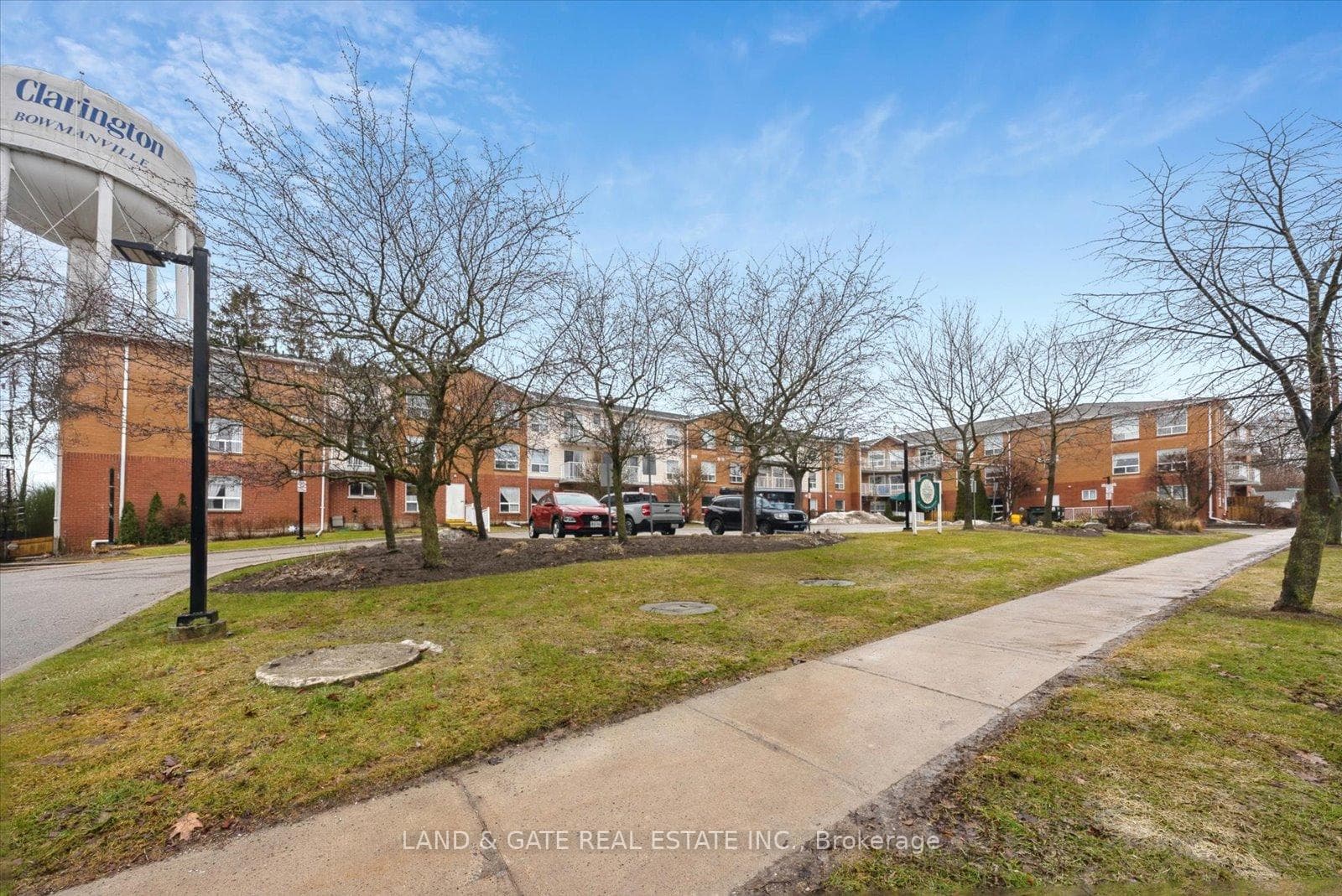 95 Wellington Street Unit 103 photo 1