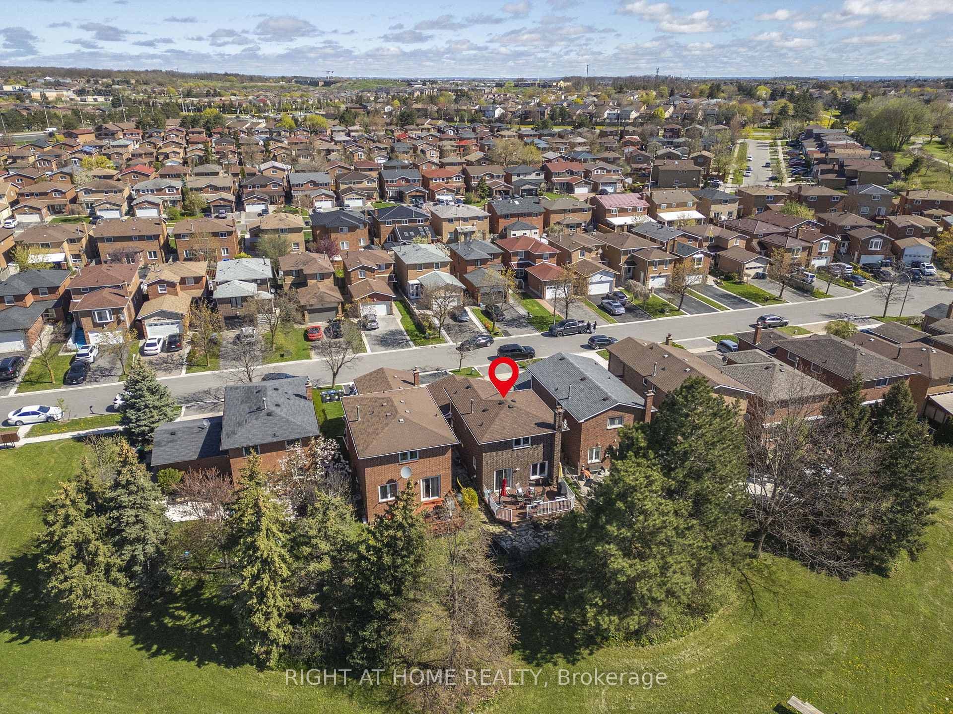 6 Willerton Close photo 36